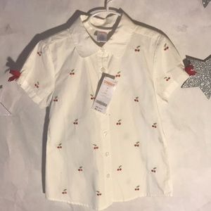 New with tags size 8 Gymboree buttoned up shirt.
